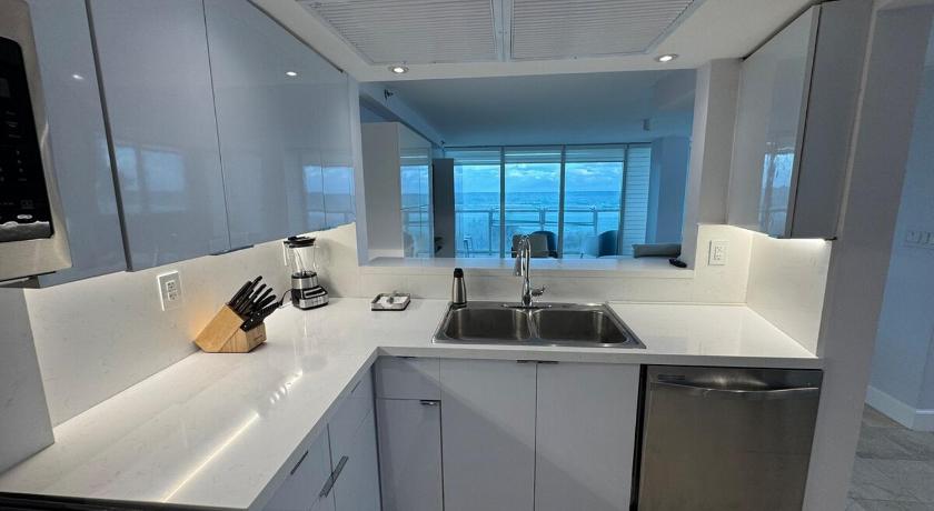 마이애미 비치 (FL) Beachfront two story apartment 2성급 숙소 외관