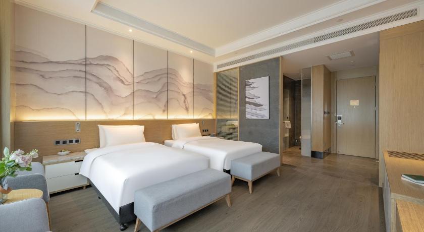 Atour S Hotel Qingdao May Fourth Square Xiaomai Island Seaview - image 47