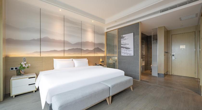 Atour S Hotel Qingdao May Fourth Square Xiaomai Island Seaview - image 50