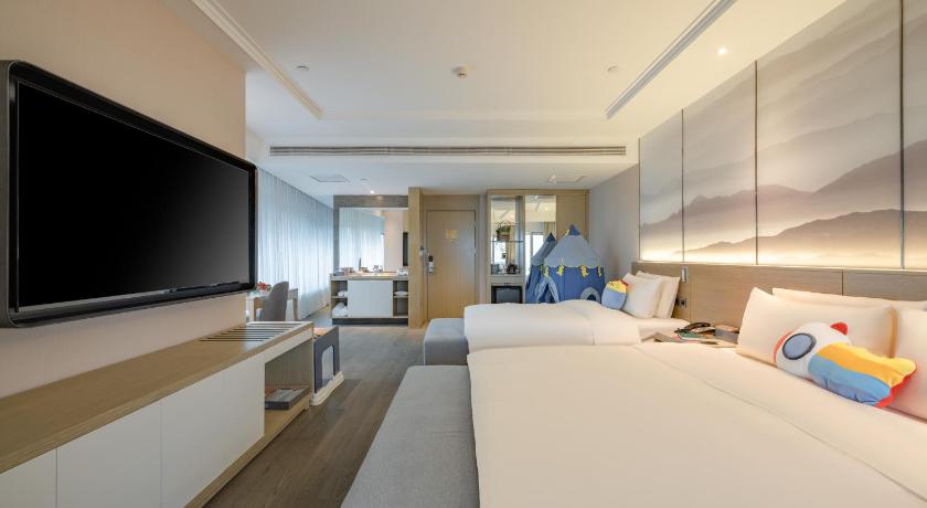 Atour S Hotel Qingdao May Fourth Square Xiaomai Island Seaview - image 17