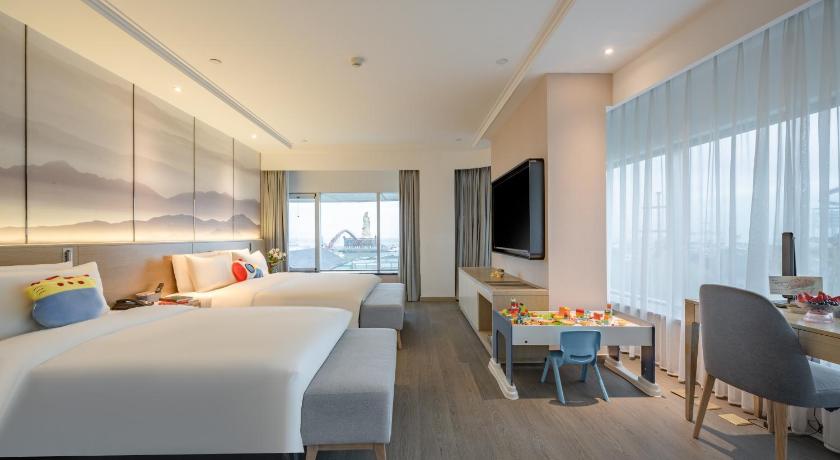 Atour S Hotel Qingdao May Fourth Square Xiaomai Island Seaview - image 5