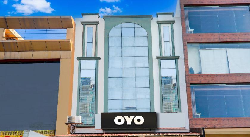 Hotel O WHITE SWAN