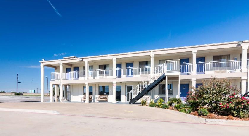 Motel 6-Wichita Falls, TX - North