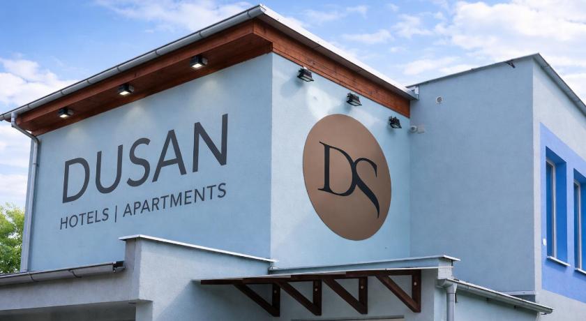 Dusan Apartments
