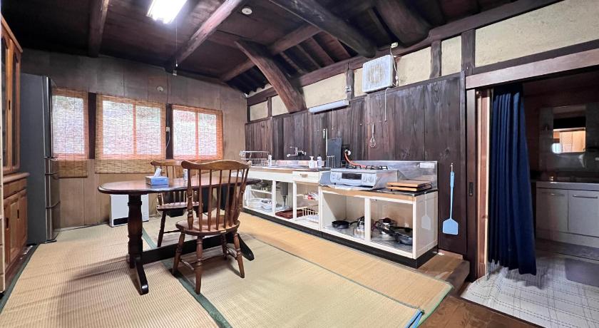 다카마쓰 / 다카마츠 dannouraしげの里 1棟貸切 築120年古民家 バーベキュー 静かに過ごす駐車場無料 3성급 숙소 레스토랑