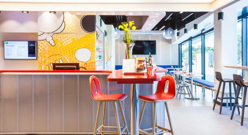 Ibis Styles Mulhouse Centre Gare photo