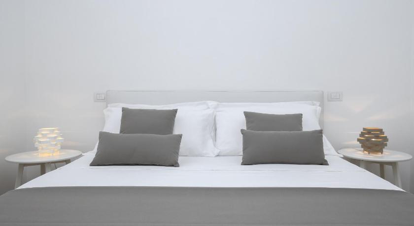 Image of Apartment 6