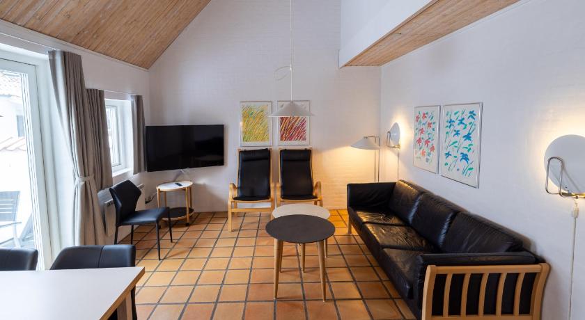 Image of Two-Bedroom Standard Apartment 6