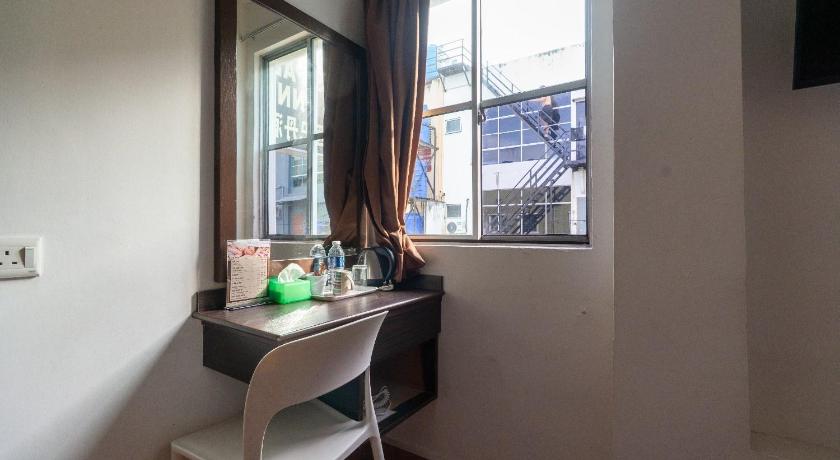 Image of Standard Single 4