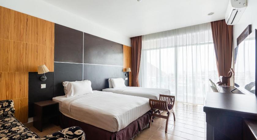 Image of Sea View Deluxe Twin 0