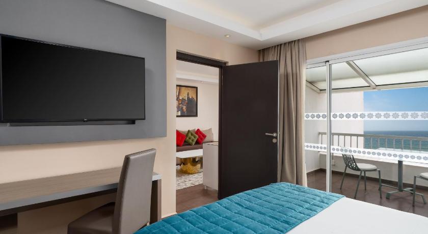 Image of Ambassador Suite 6