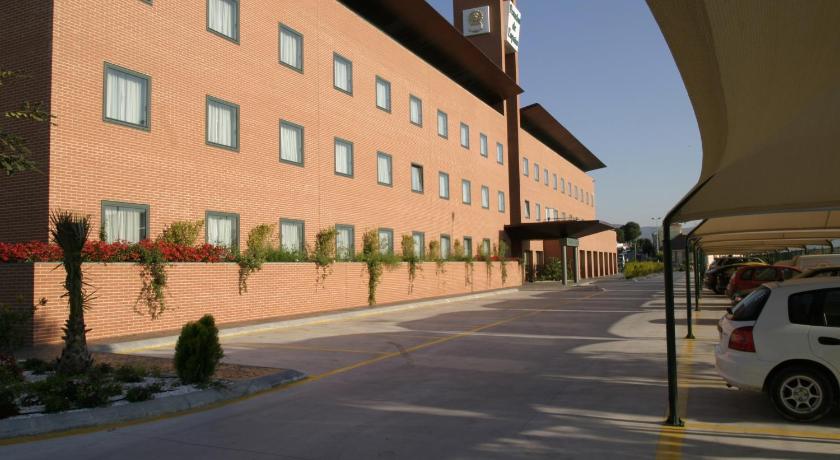 Foto de Posadas de Espana Malaga - Reserva con descuento Agoda