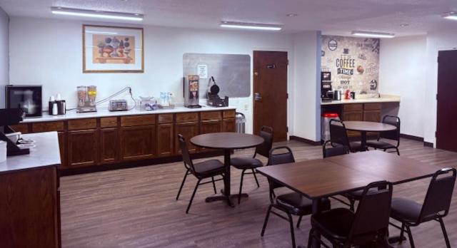 매리언 (IL) Extended Stay Inn & Suites 3성급 숙소 수영장