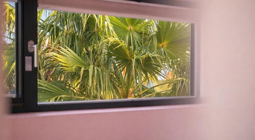 제주 스무스브릭 Panoramic tangerine field view private villa, year round heated kids pool, BBQ, center o 숙소 스위트룸