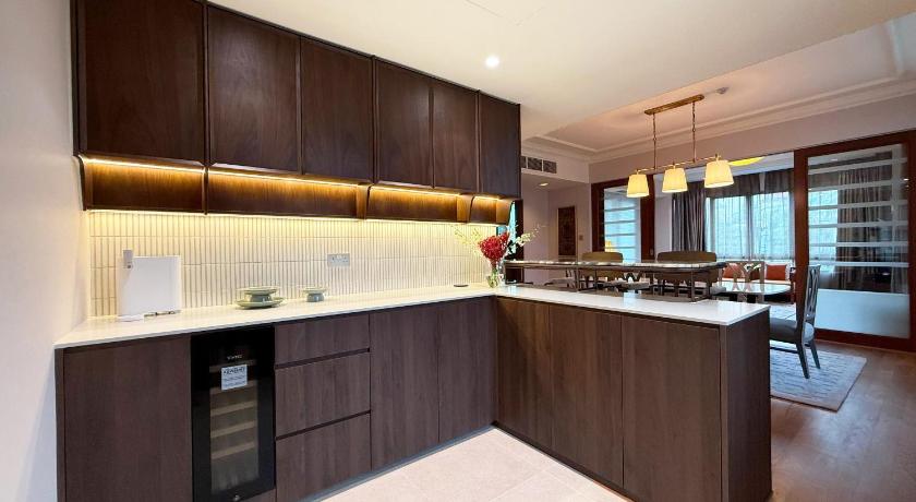 Image of Penthouse Apartment 14