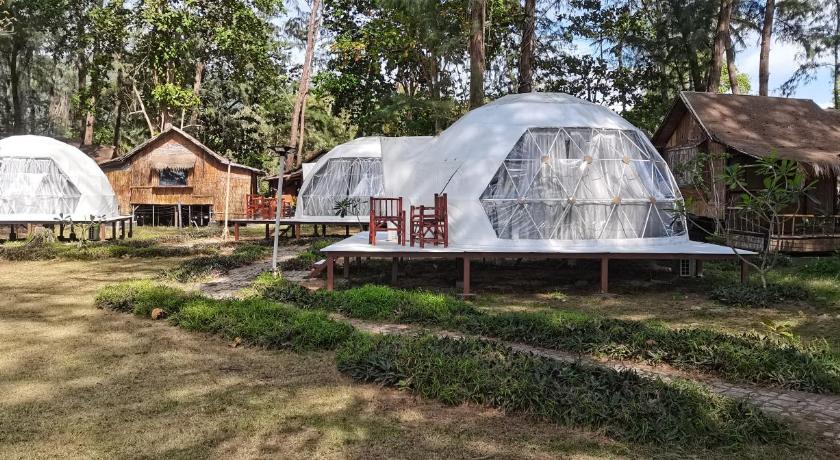 Eco Lanta Hideaway Beach Resort - image 16