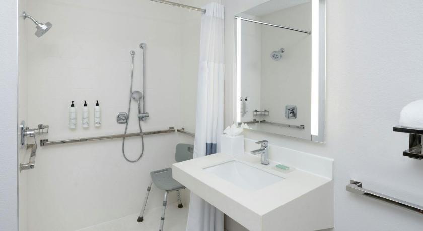 Afbeelding van Standard, Guest room, 1 King 9