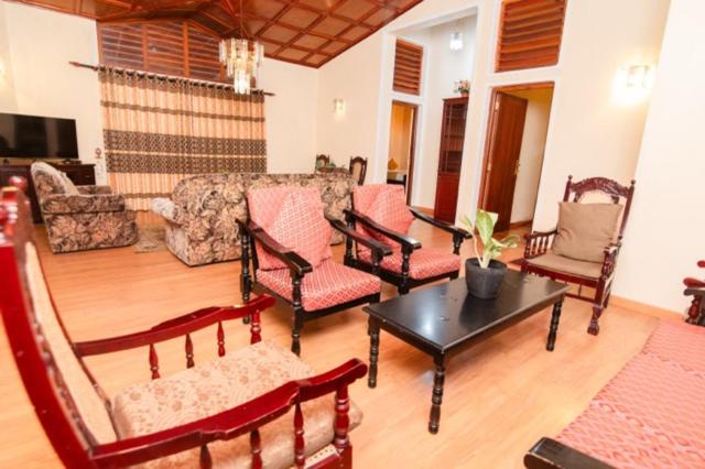 Anaya Villa - image 7
