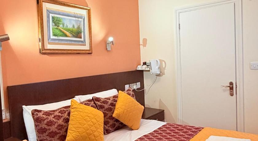 Image of Double Room 17