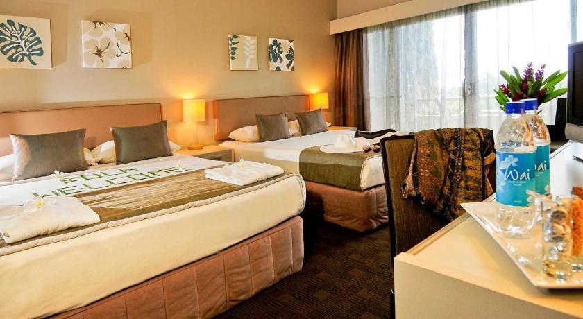 デラックス　クイーンベッド2台 (Deluxe 2 Queen Beds)の画像 4