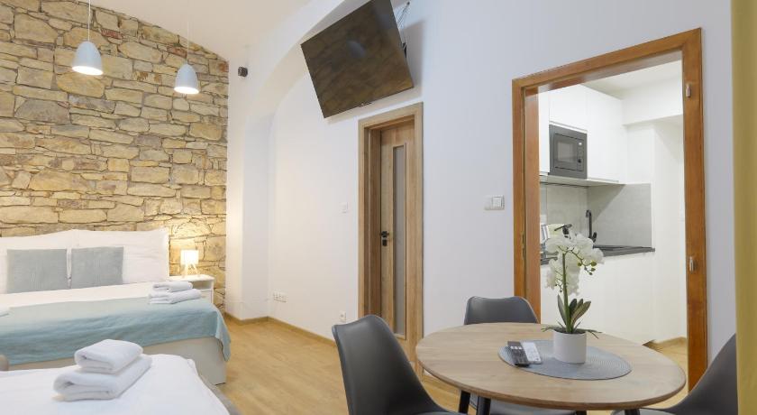 Image of Apartment 5