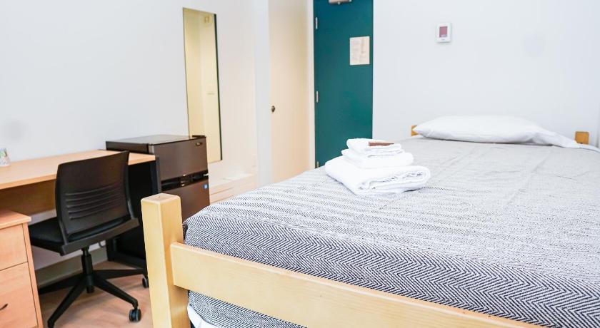 Image of Budget Single Room 3