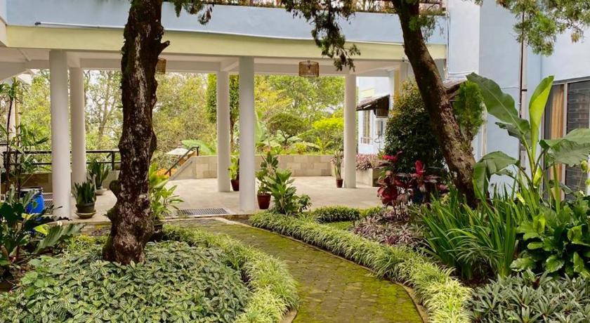 Kencana Inn - image 11