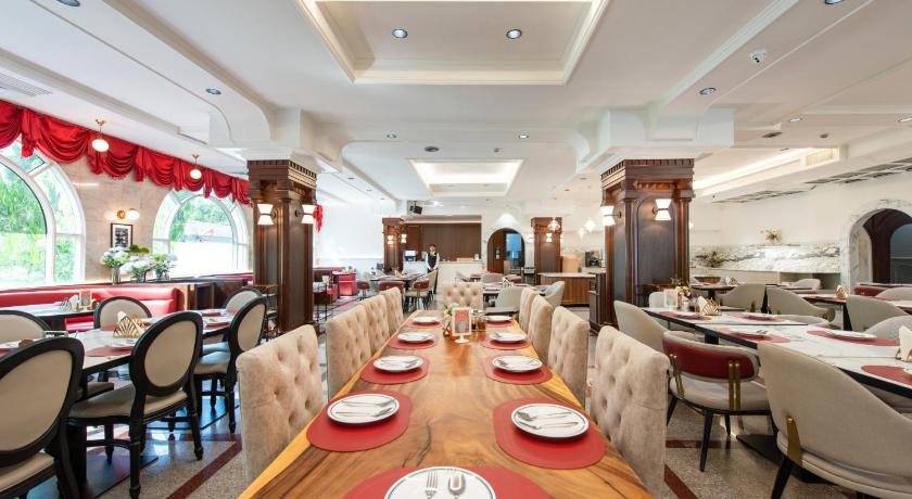 Elizabeth Hotel – Bangkok, NY