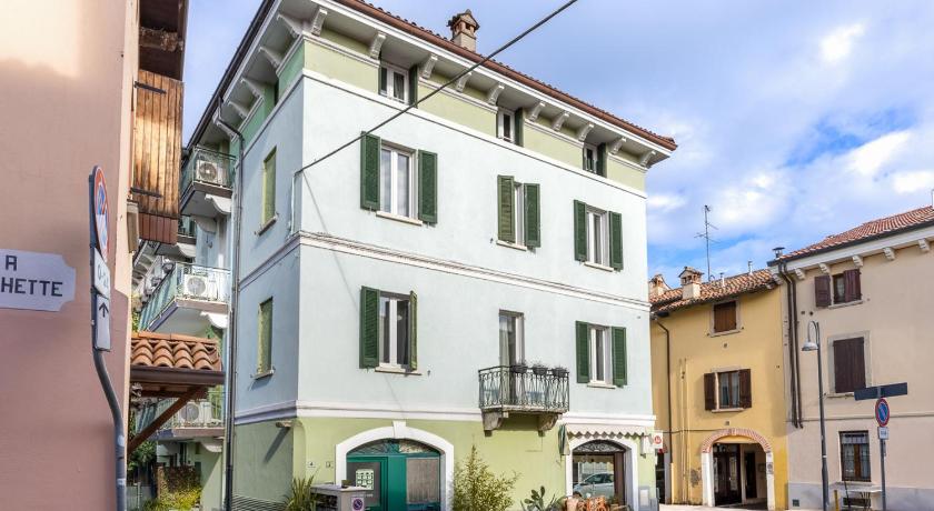 Desenzano Uptown Suites by Wonderful Italy featured photo