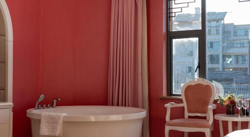 Days Hotel by Wyndham Lijiang Gucheng - image 6