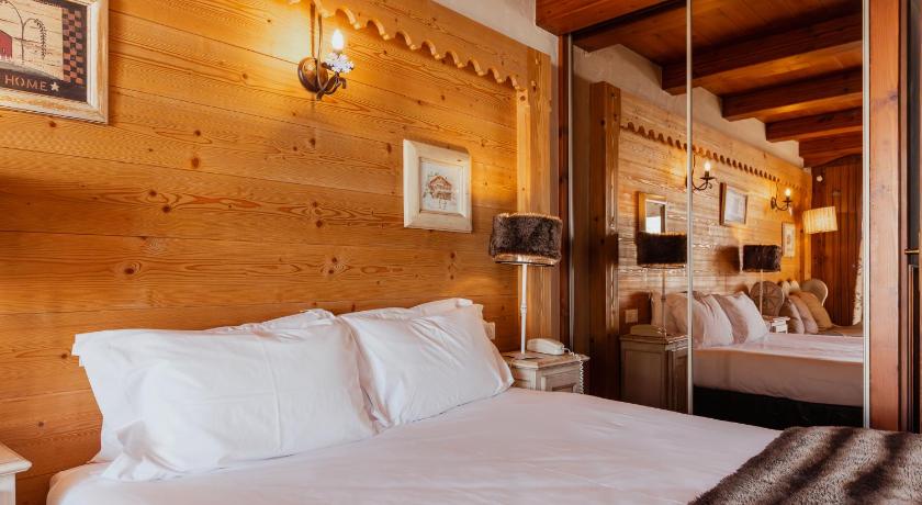 Image of Comfort Room 5