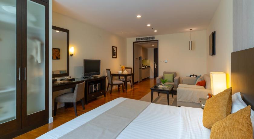 Image of Studio Suite 8