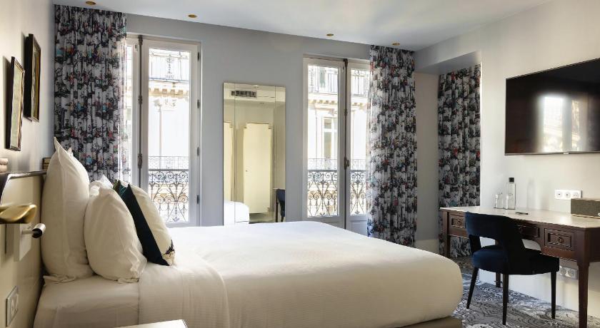 Image of Deluxe Double 6