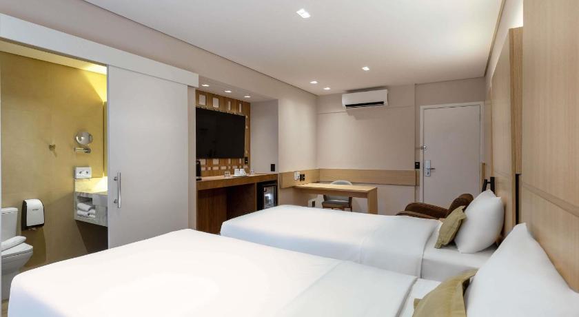 Image of Room with 2 Single Beds 0