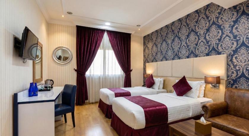 Image of Deluxe Double or Twin Room 3