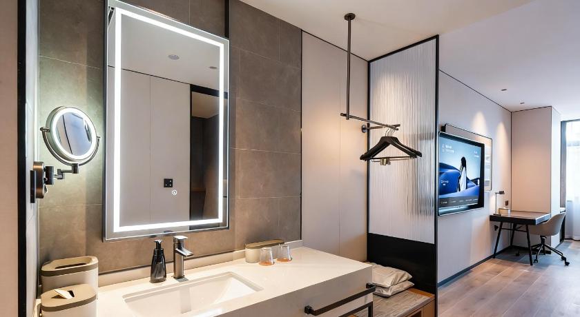 Atour Hotel Qingdao Zhanqiao Zhongshan Road - image 35