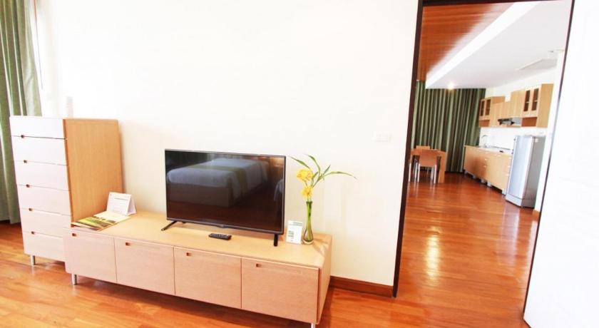 Image of Executive One-Bedroom Suite 7