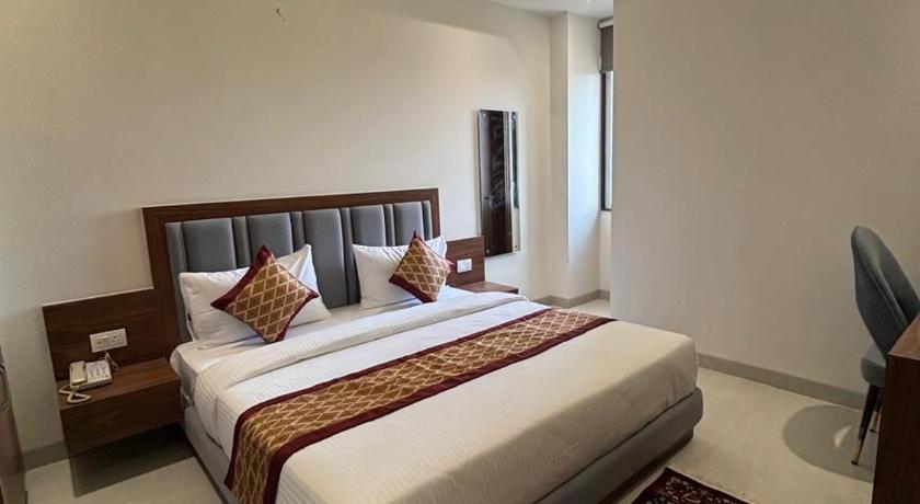 Hotel The Balram - image 20