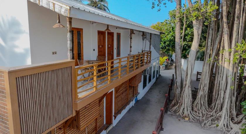 몰디브 아일랜드 Eco Palm Maldives 4성급 숙소 스위트룸