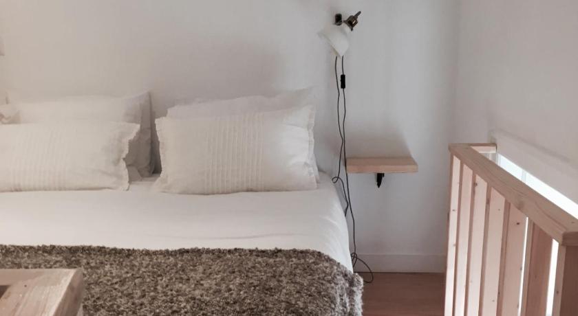 Image of Large Double Room 10