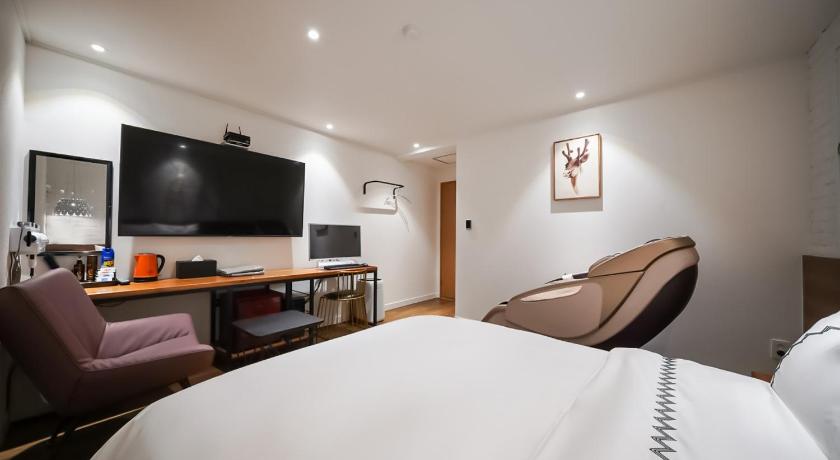 Mari Hotel - image 10