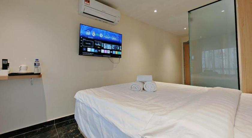 HOTEL CLASSIC - image 16