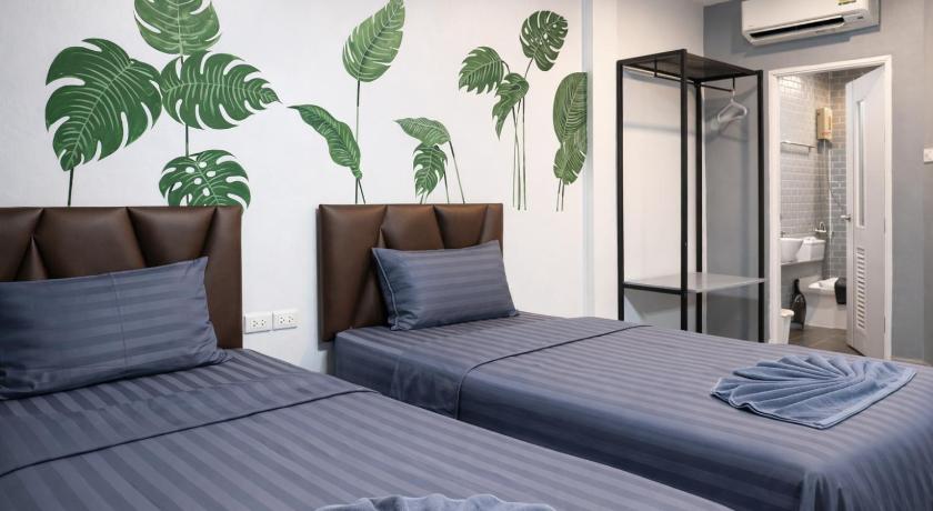 Image of Superior Twin Room 0