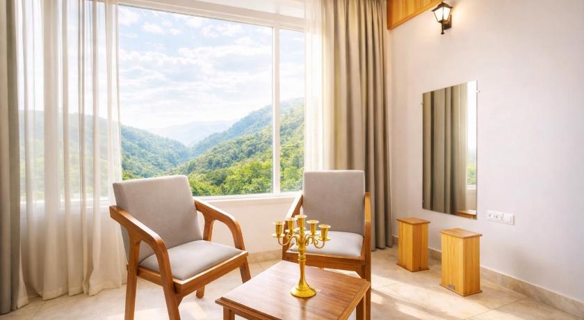 The Landour Wood House - image 27