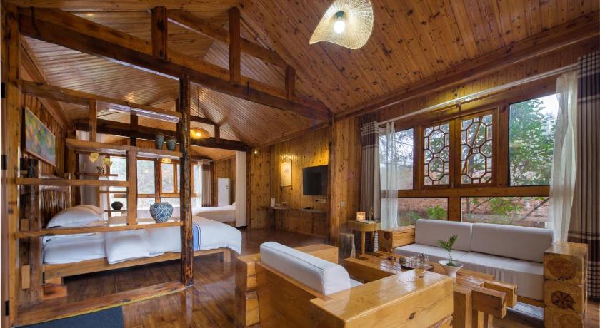 Astria Moruo Retreat