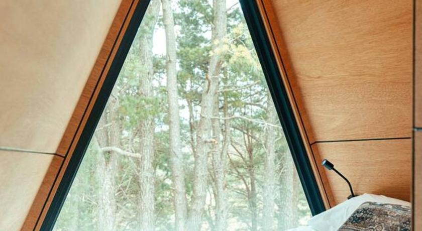 Exclusive luxury tiny home in an idyllic setting