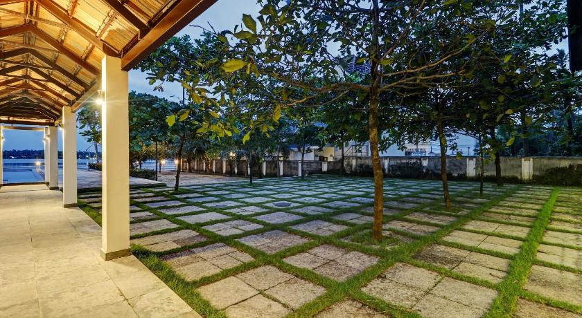 Palette Sealine Beach Resort by CheckIn Cherai Kochi - image 9