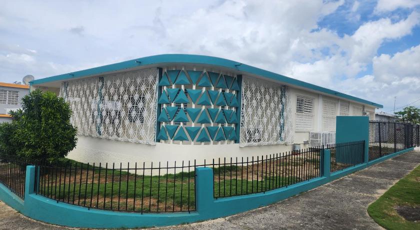 3 BR Apartment, Blue Ocean Suites, Manati
