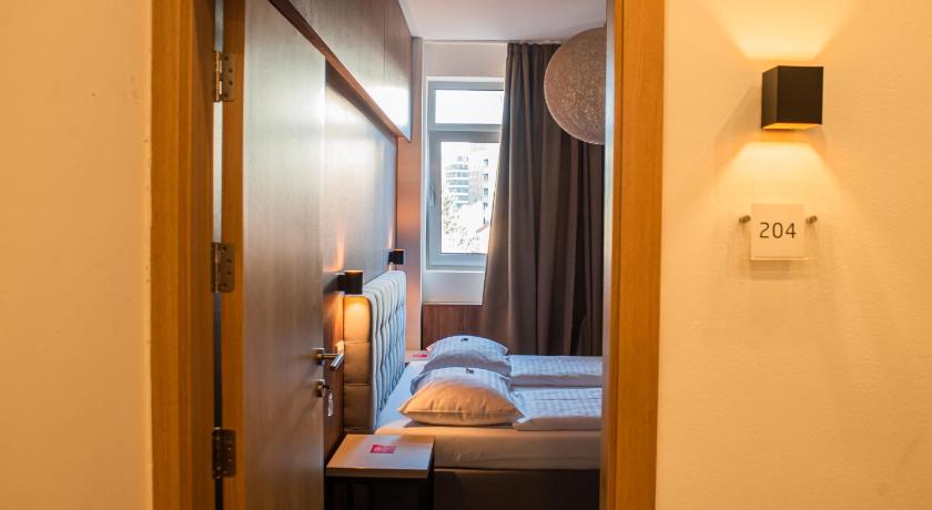 Image of Standard Double Room 16