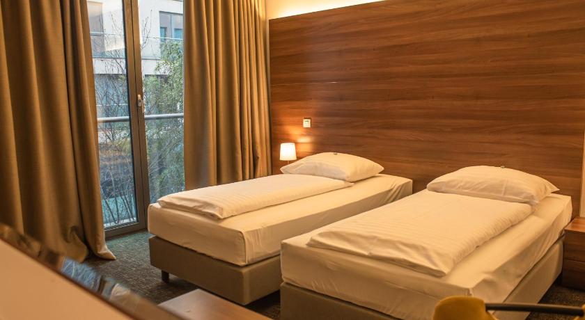 Image of Single Room 1